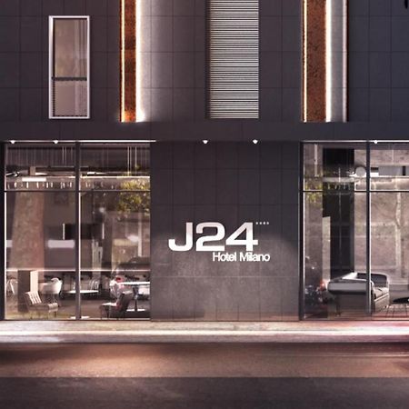 米兰j24酒店 外观 照片