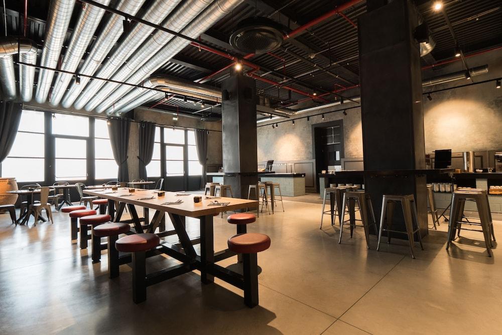 米兰j24酒店 外观 照片