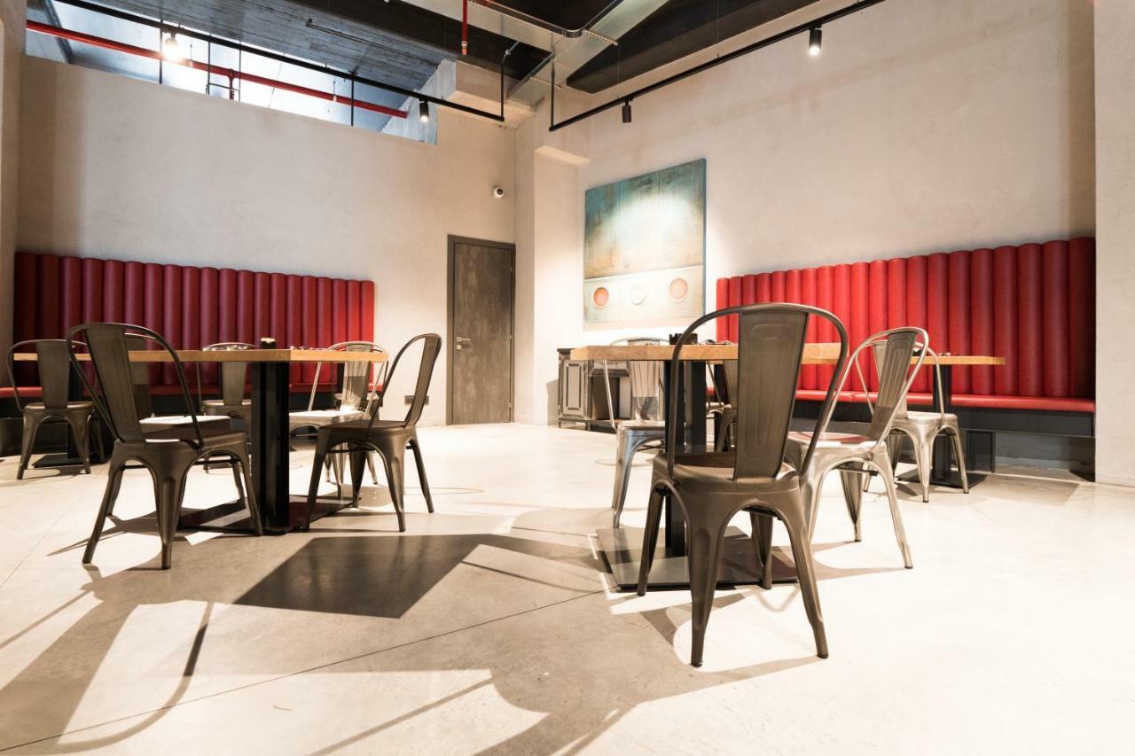 米兰j24酒店 外观 照片